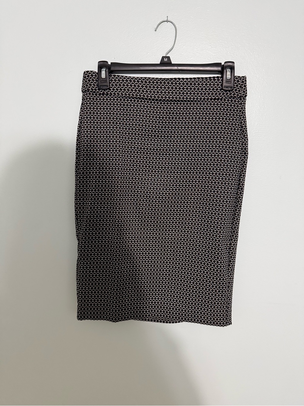 Black and White Geometric Pencil Skirt